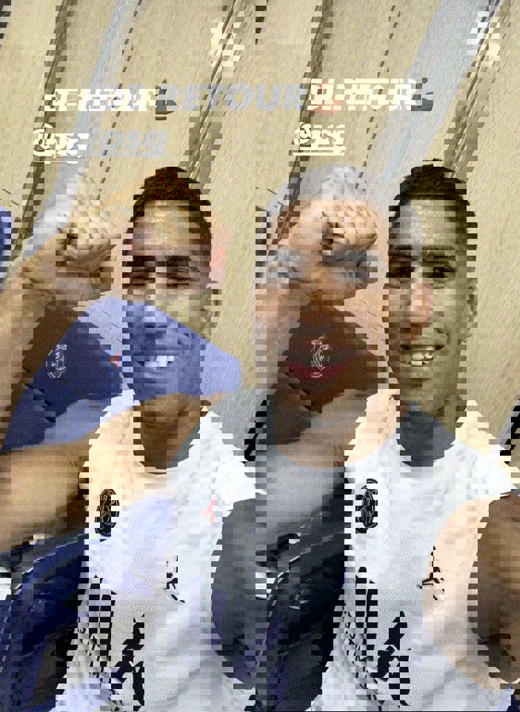 1625233