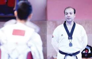 عسگری: آرمین به خاطر زانوبندش استرس گرفت