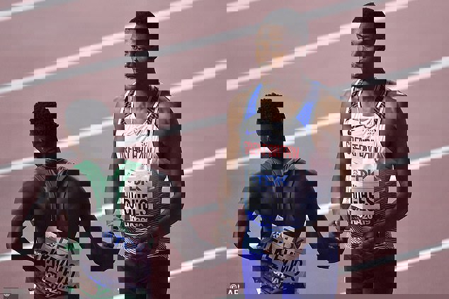 1627553