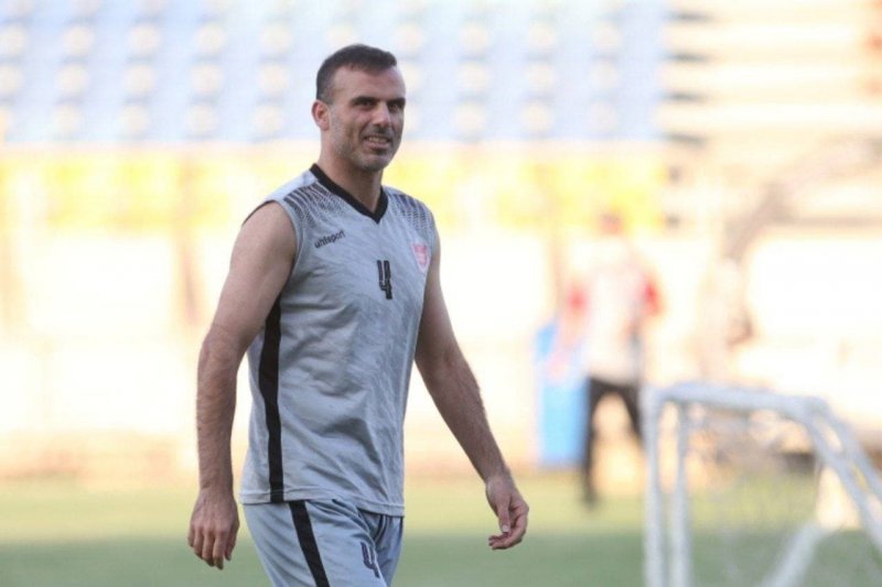 مشکل ادامه‌دار کاپیتان پرسپولیس با فدراسیون