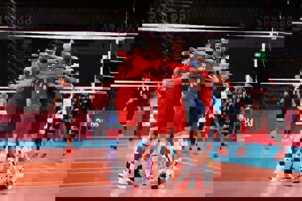 لهستان صعود کرد؛ ژاپن محکوم به پیروزی بر ایران