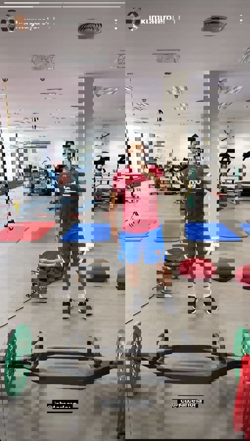 1628868