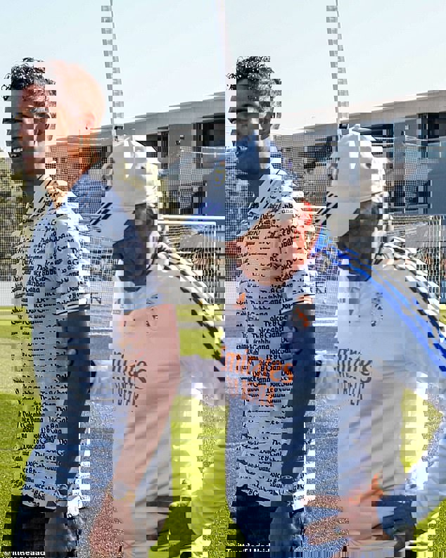 1628914