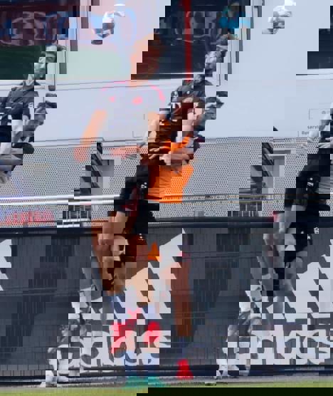 1630169