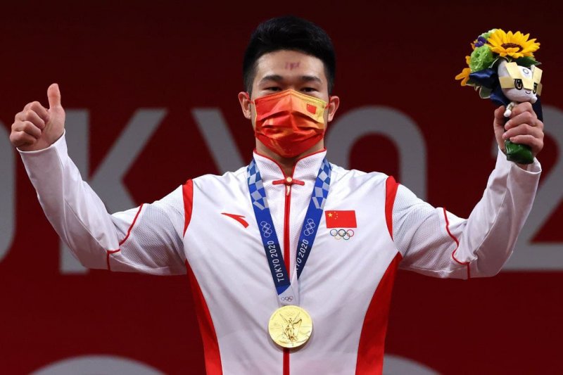 رکورد استثنایی چین در وزنه برداری (عکس)