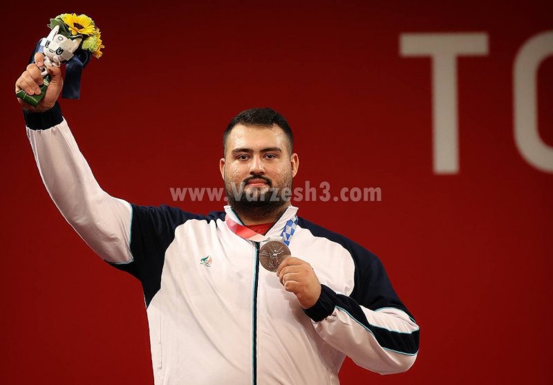 داودی: سختی‌هایم به بار نشست