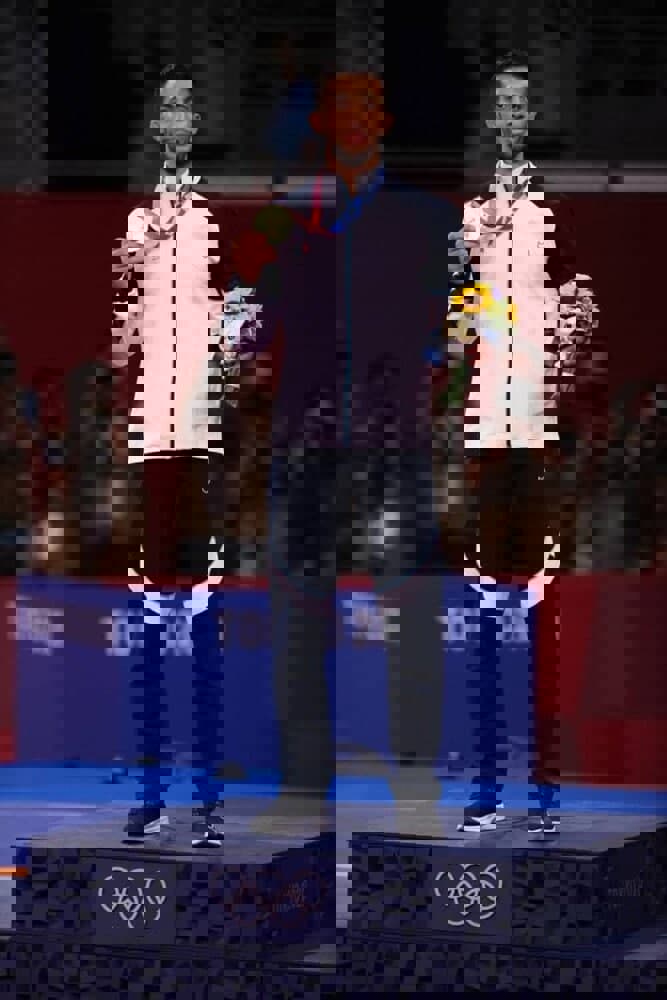 1632270