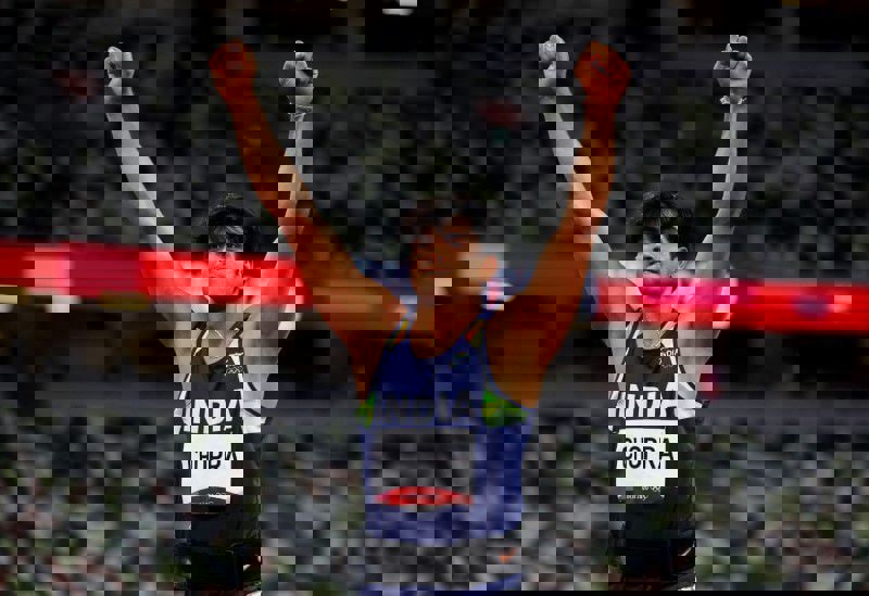 یک طلای باورنکردنی؛ هند قهرمان پرتاب نیزه! (عکس)