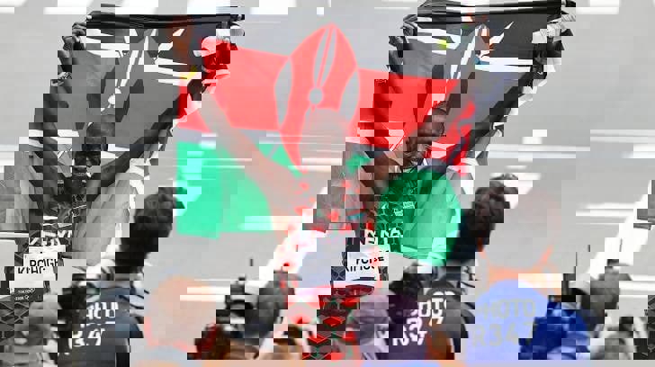 اسطوره کنیایی، قهرمان ماراتن المپیک توکیو (عکس)