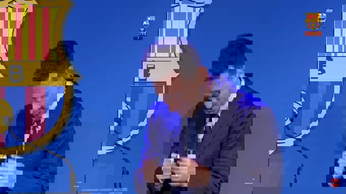 1632542