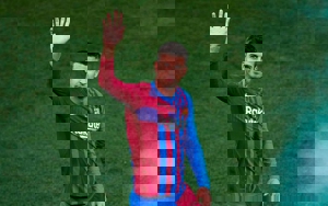 انتقاد پیکه از هواداران بارسا؛ علیه ما سوت نزنید