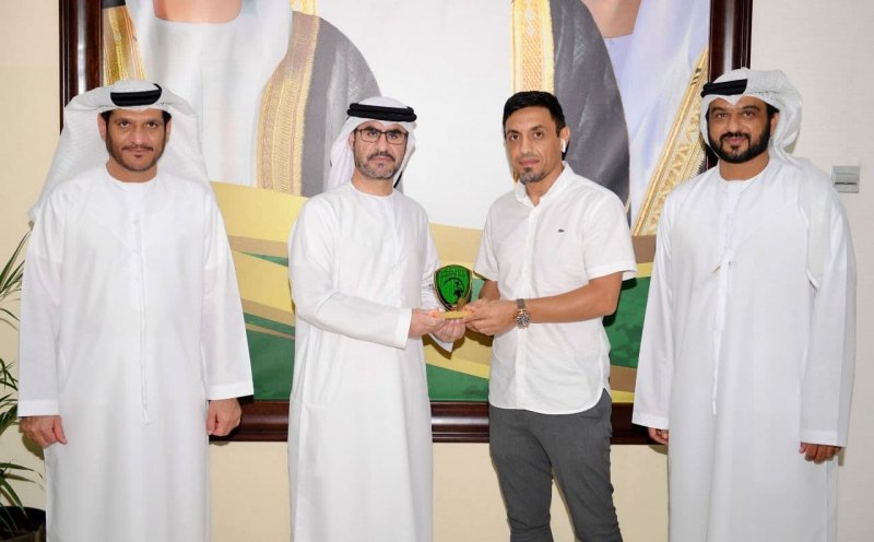 شماره 10 تیم اماراتی برای رسول خطیبی(عکس)