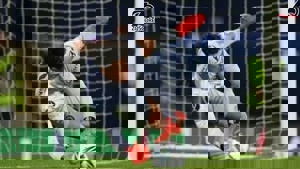 خط و نشان سنگربان گران‌قیمت چلسی