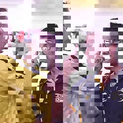 بازیکن سابق استقلال، مربی بریزبن رور (عکس)