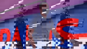 سوت‌های اعتراضی هواداران PSG علیه امباپه