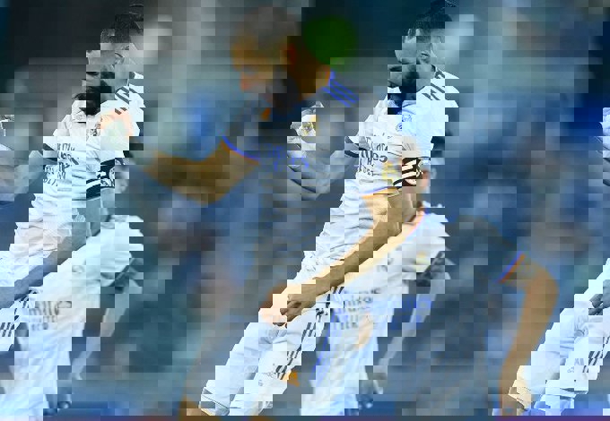 1634355