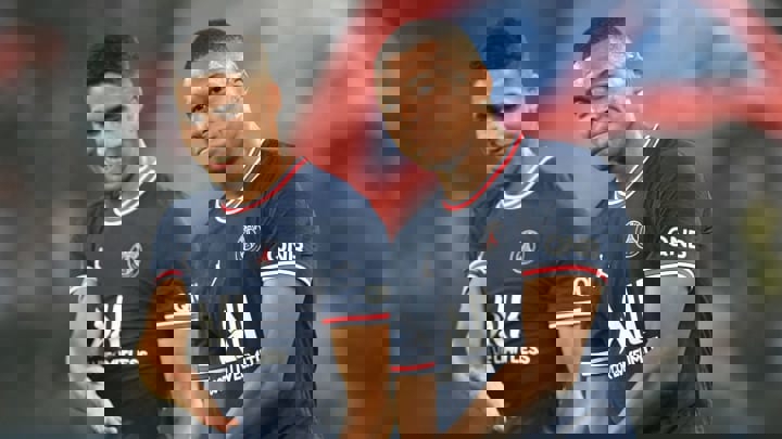 1634387