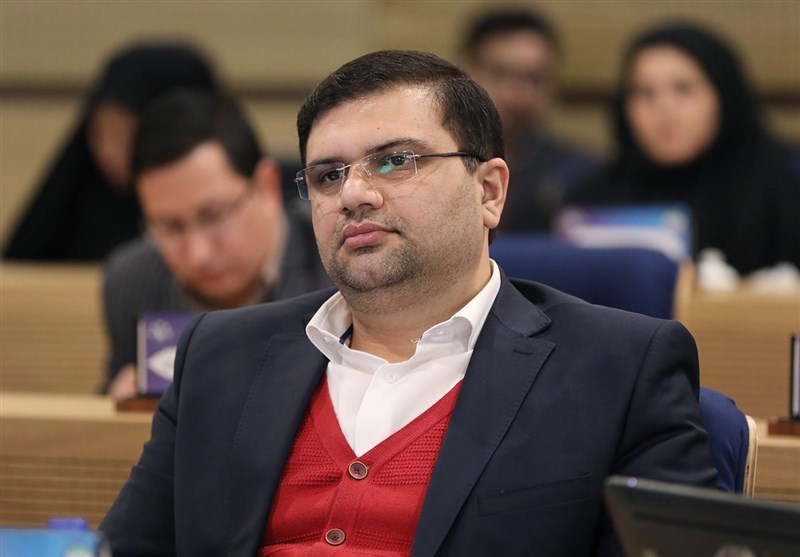 اصولی: حمیداوی تیم میخواهد اول هزینهها را برگرداند