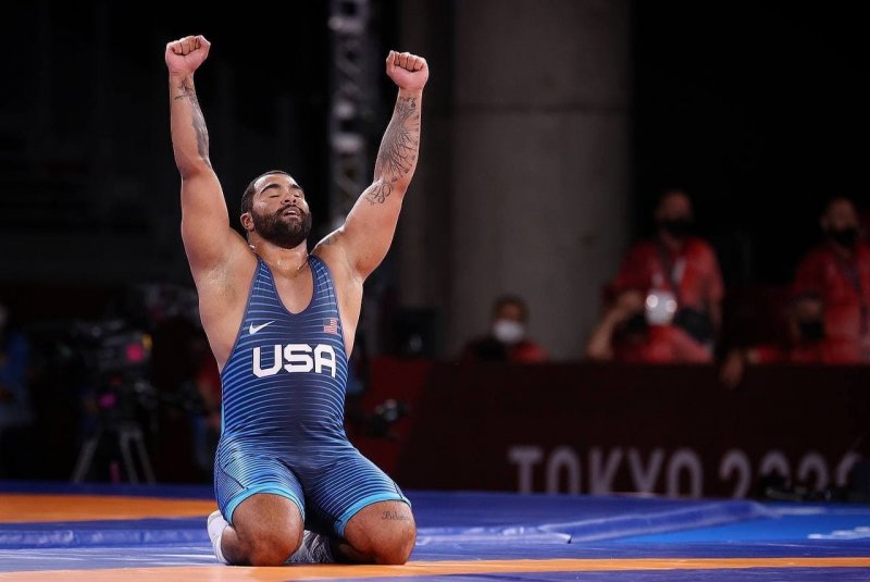 سنگین وزن طلایی آمریکا قید جهانی را زد