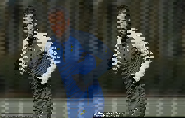 1634941