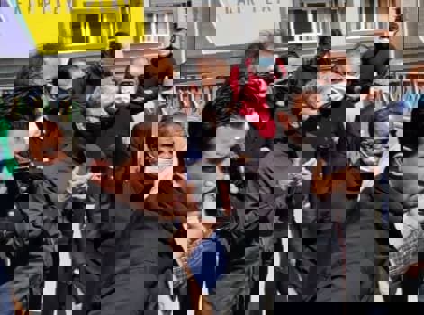 ادامه اعتراضات هواداران تراکتور به شرایط باشگاه (عکس)