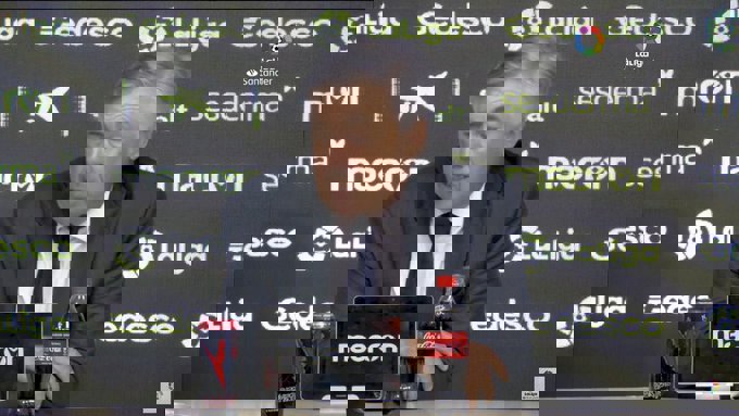 1636484
