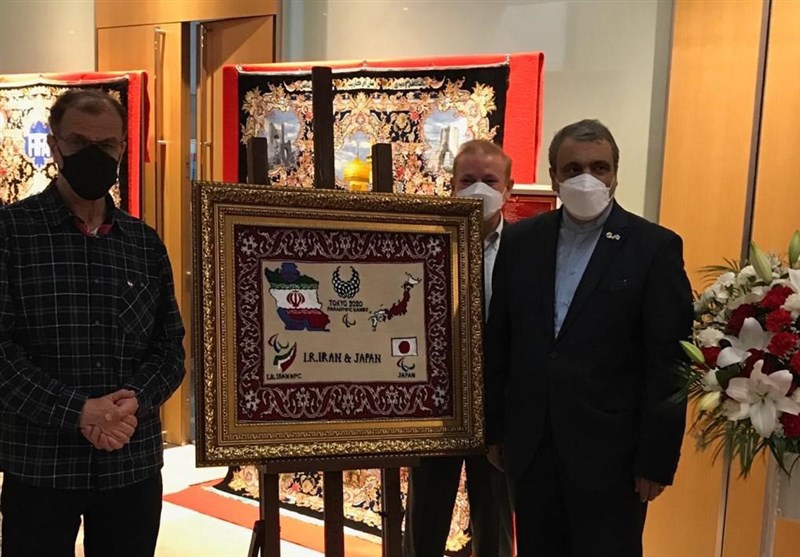 رونمایی از تابلوفرش پارالمپیک در توکیو 