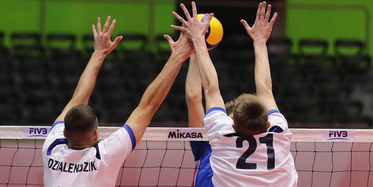 والیبالیست‌های نوجوان بلغارستان صعود کردند