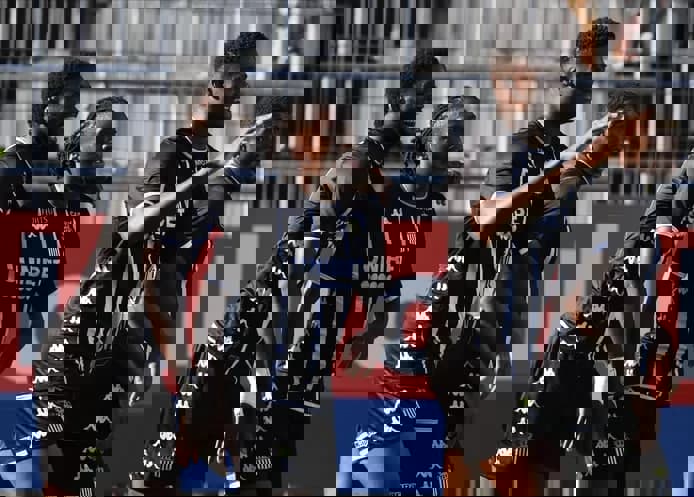 1638200