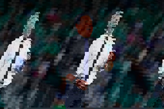 1638302