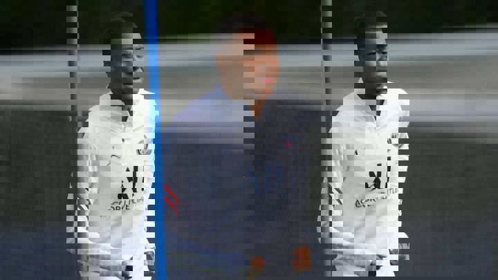 شروع مذاکرات رئال و PSG، مدیر رئال به پاریس رفت