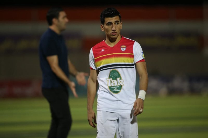 پیوستن مدافع ملیپوش به استقلال منتفی شد