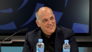 حمله رئیس لالیگا به PSG پس از ماندنی شدن امباپه