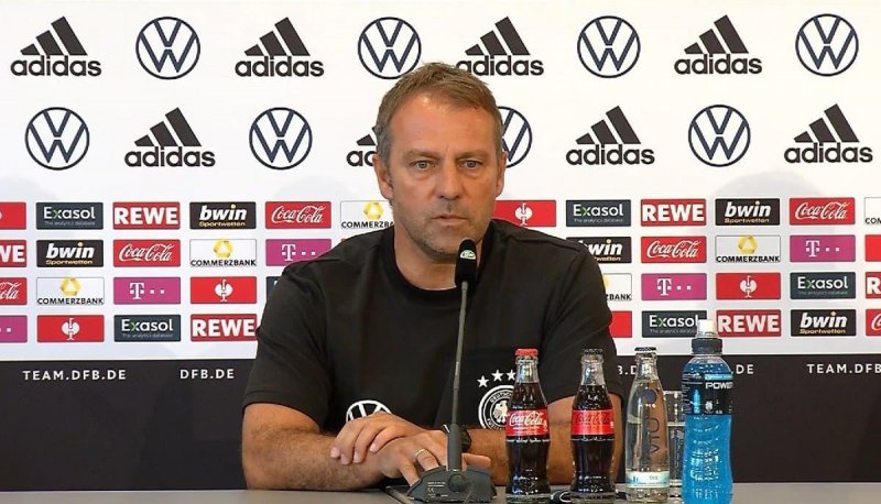 فلیک: بهترین آلمان را به مصاف مقدونیه می‌فرستم