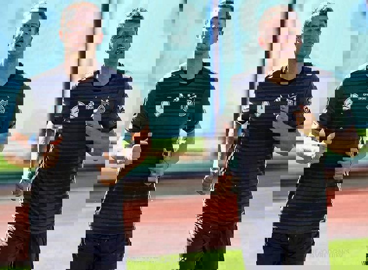 1640562
