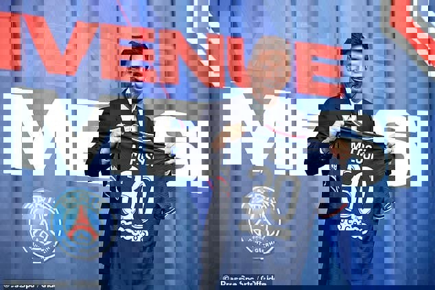 1642454