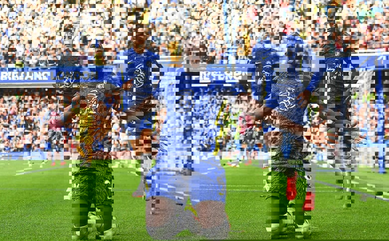 1642826