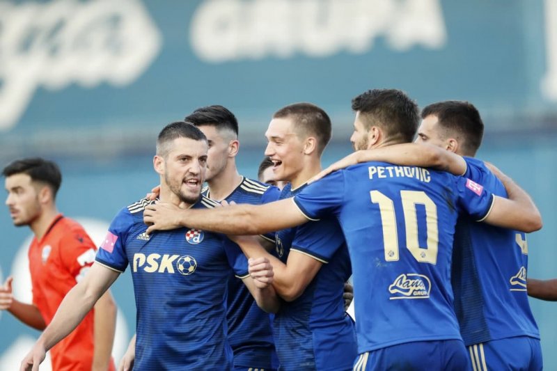 غیبت محرمی در صدرنشینی دینامو زاگرب