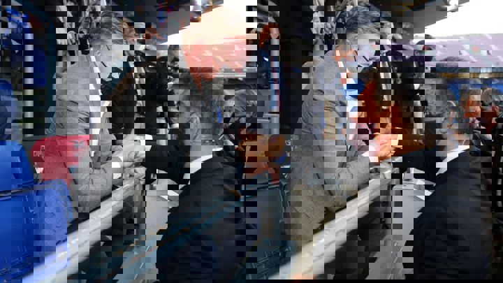 1643466