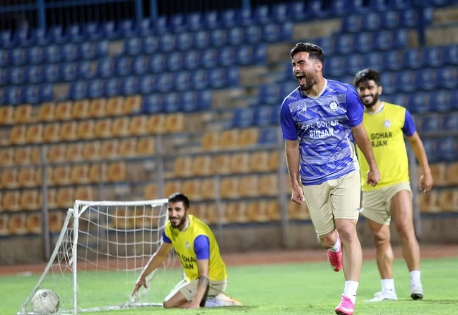 چند قاب از تمرینات گلگهر در سیرجان