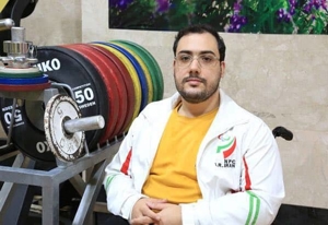 روح الله رستمی: با وجود آسیب دیدگی به طلا رسیدم