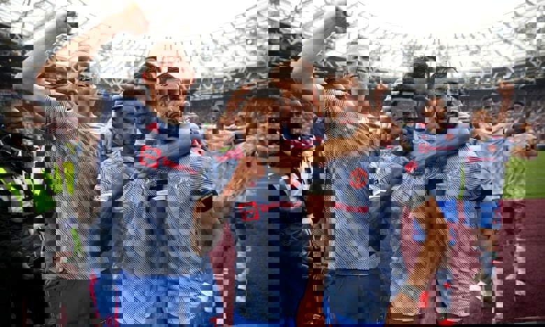 1645583