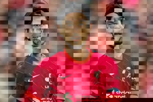 رسمی؛ مهاجم ژاپنی لیورپول راهی موناکو شد