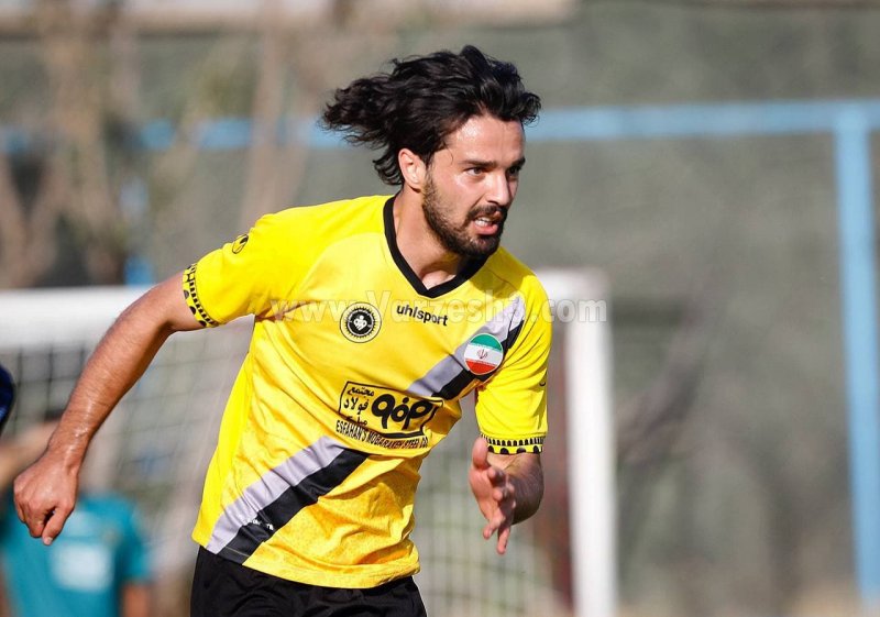 عذرخواهی نورافکن بخاطر فرصتسوزیهایش