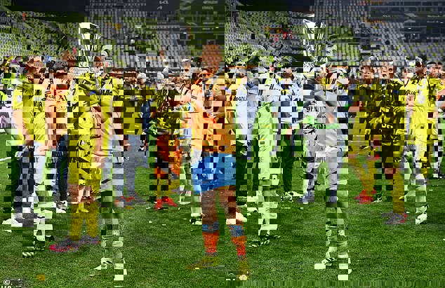 1648503