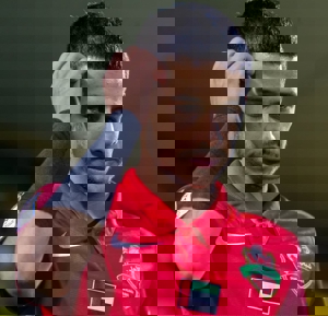 اعتراض هواداران شباب الاهلی به نیمکت‌نشینی قایدی