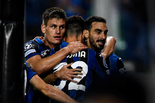 حریف منچستر شب عجیبی را سپری کرد (عکس)