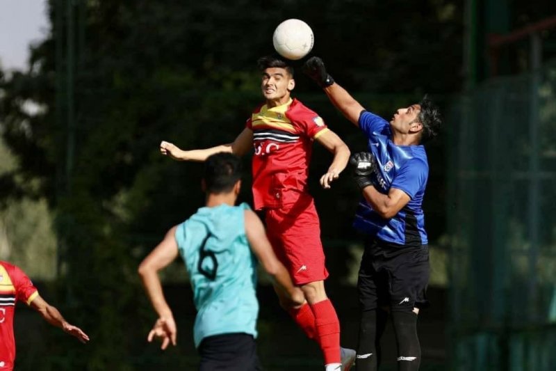 تمجید ویژه عبدالله ویسی از دو جوان فولادی(عکس)