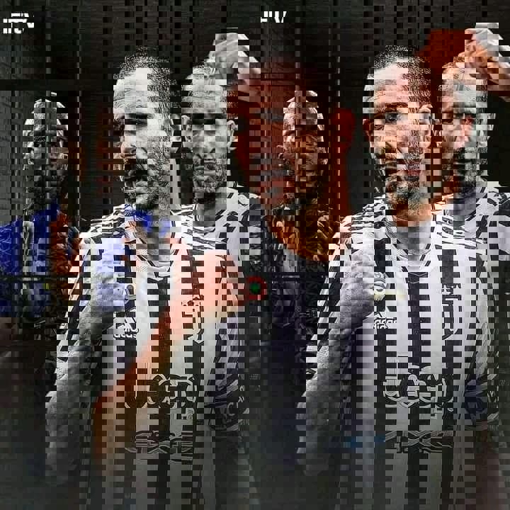 1649140