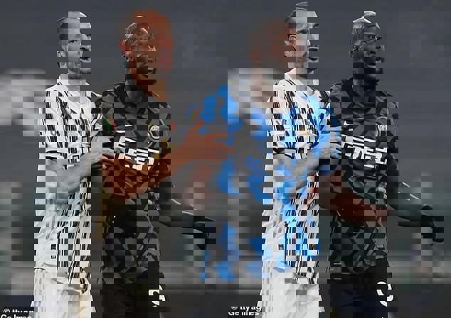 1649142